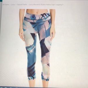 Lucy studio hatha capri legging- NEW